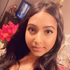 Meet your Posher, Tiffani